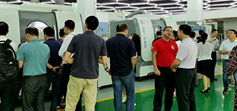 株洲市硬质合金产业协会代表团莅临千岛机械参观指导交流